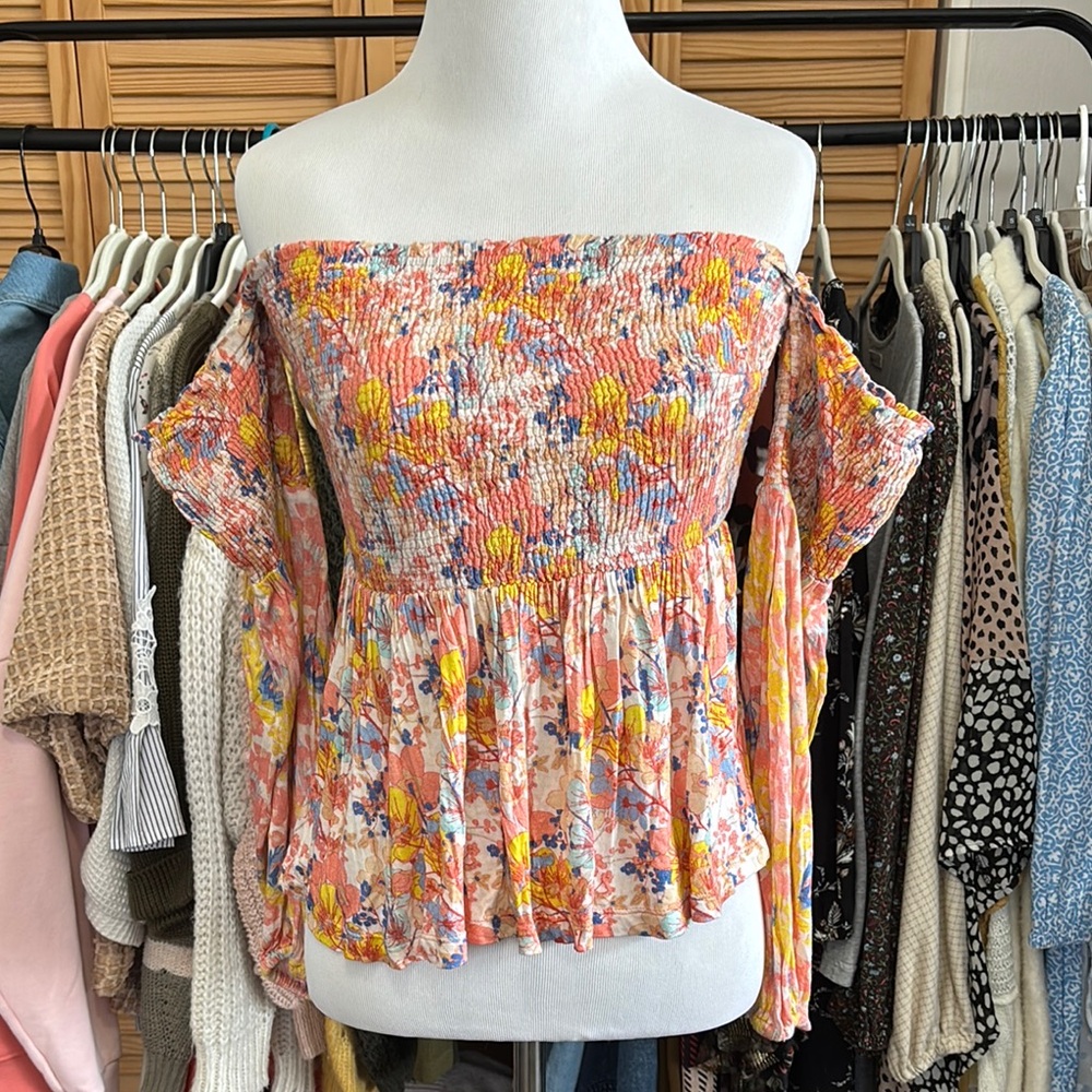☀️SOLD☀️Anthropologie - Long Sleeve Off-the-Shoulder - Picture 2 of 10